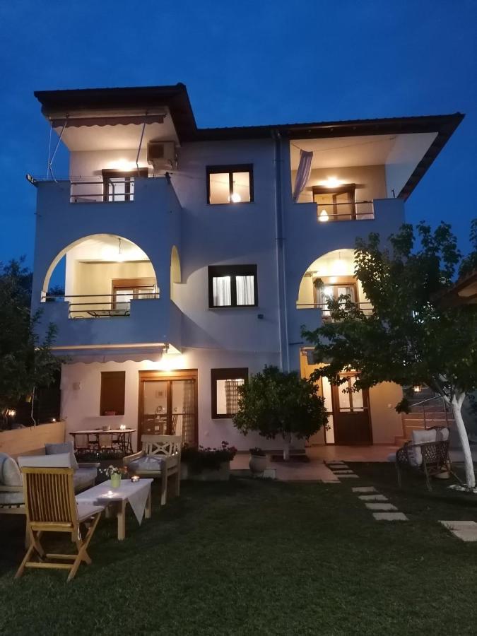 Kali Luxury -garden-gold- Apartment Agios Nikolaos (Chalkidiki)